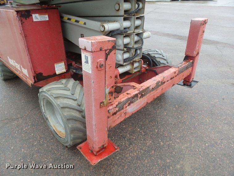 image for item FR9518 2008 Mec 3772ES HD RT scissor lift