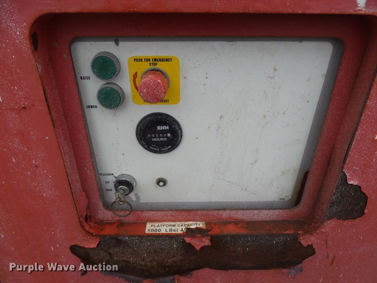 image for item FR9518 2008 Mec 3772ES HD RT scissor lift