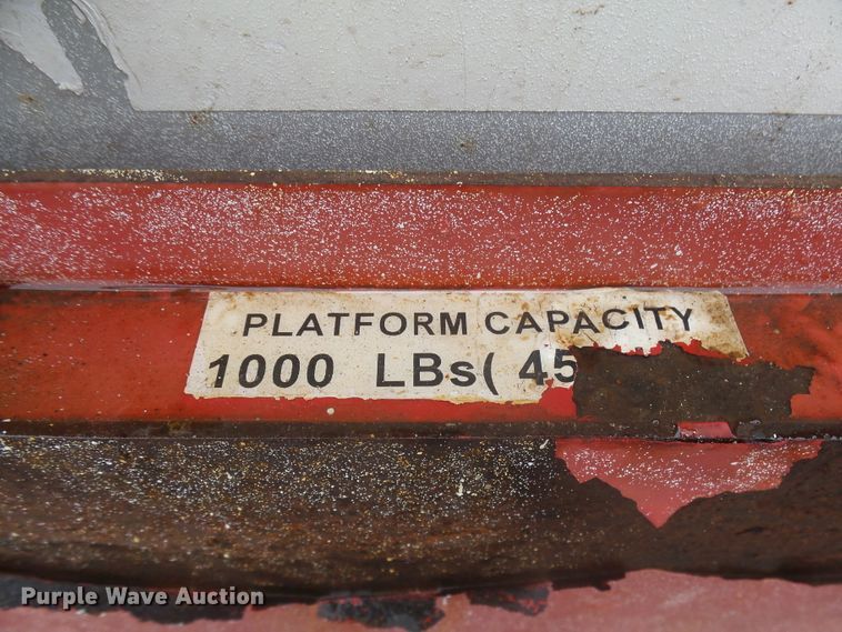 image for item FR9518 2008 Mec 3772ES HD RT scissor lift