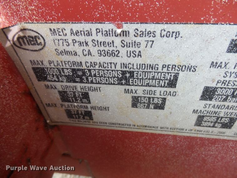 image for item FR9518 2008 Mec 3772ES HD RT scissor lift