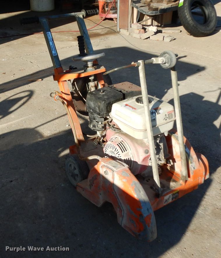 image for item FU9806 Target C-88H concrete saw