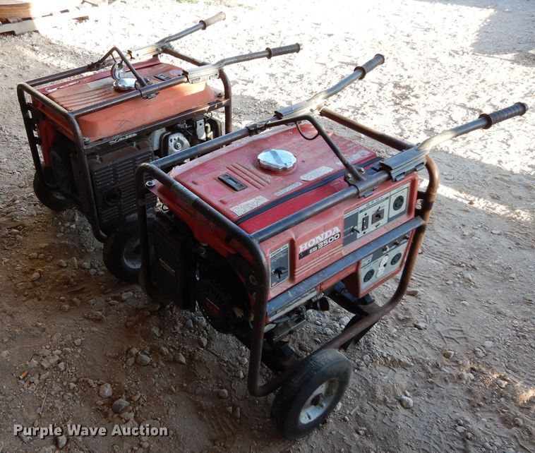 image for item FU9811 (2) Honda 3500 generators