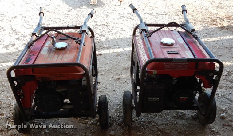 image for item FU9811 (2) Honda 3500 generators