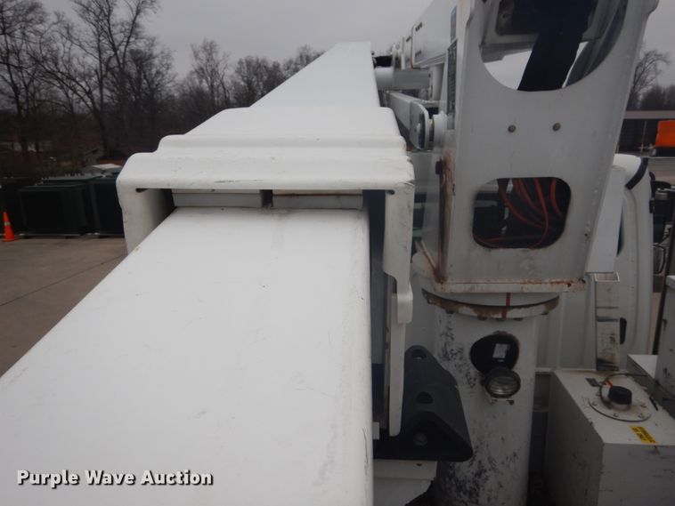 image for item GB9823 2009 Freightliner Business Class M2 bucket truck