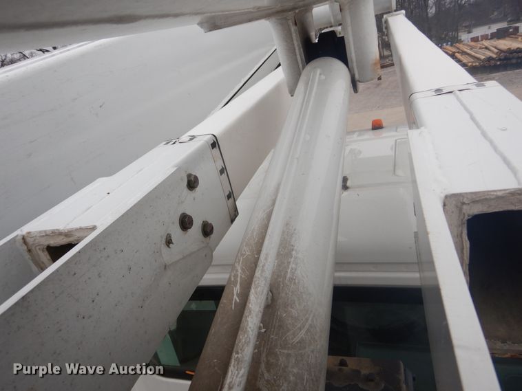 image for item GB9823 2009 Freightliner Business Class M2 bucket truck