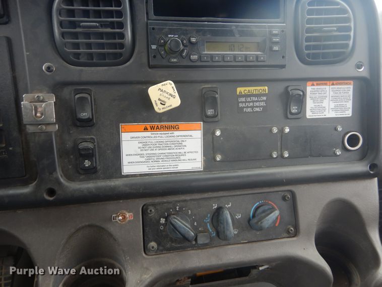 image for item GB9823 2009 Freightliner Business Class M2 bucket truck