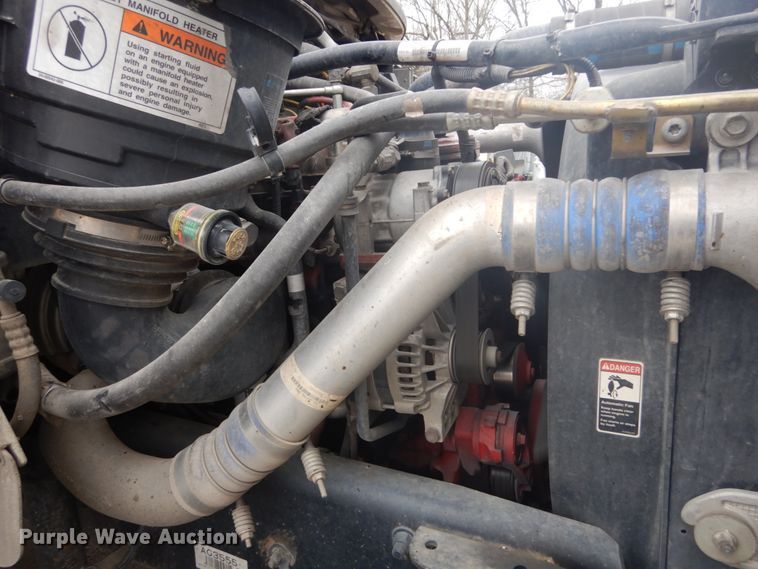 image for item GB9823 2009 Freightliner Business Class M2 bucket truck