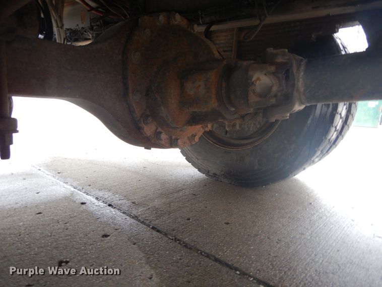 image for item GB9823 2009 Freightliner Business Class M2 bucket truck