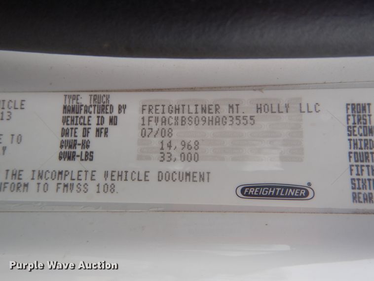 image for item GB9823 2009 Freightliner Business Class M2 bucket truck