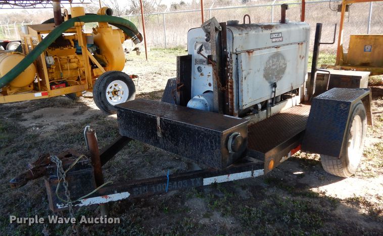 image for item GE9250 1979 Lincoln Pipeliner shield arc DC welder