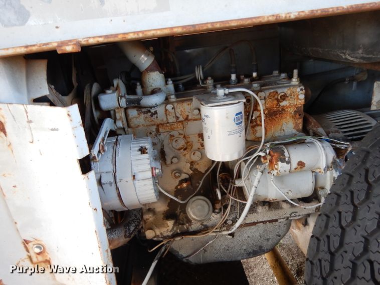 image for item GE9250 1979 Lincoln Pipeliner shield arc DC welder