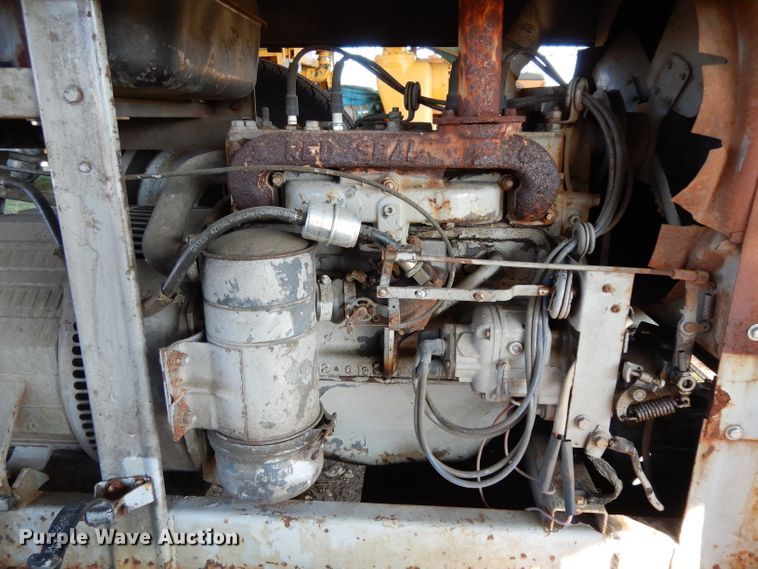 image for item GE9250 1979 Lincoln Pipeliner shield arc DC welder