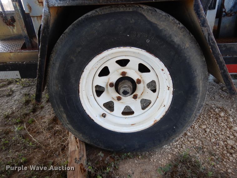 image for item GE9250 1979 Lincoln Pipeliner shield arc DC welder