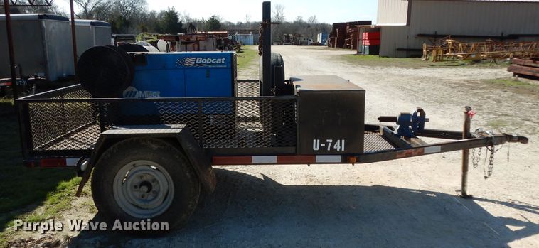 image for item GE9252 Miller Bobcat 250 welder