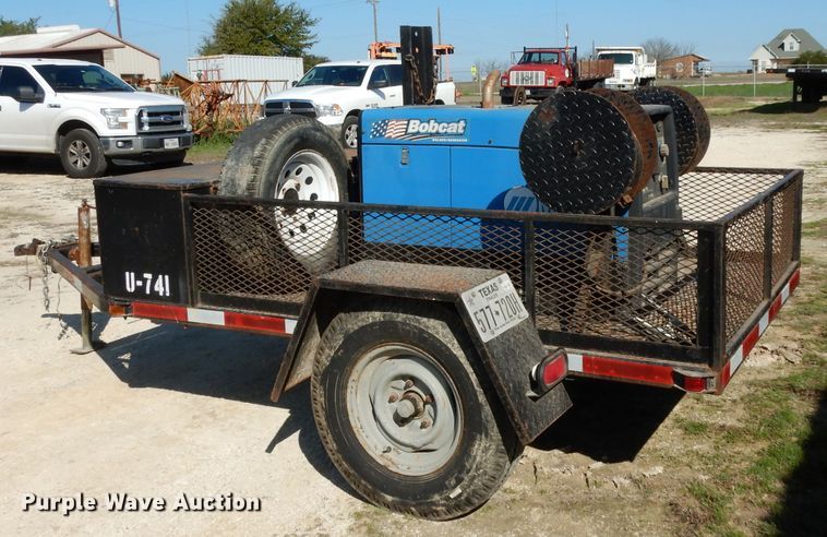 image for item GE9252 Miller Bobcat 250 welder