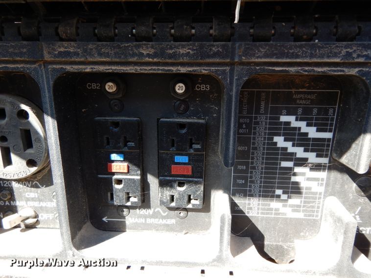 image for item GE9252 Miller Bobcat 250 welder