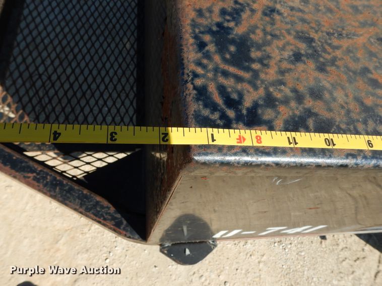 image for item GE9252 Miller Bobcat 250 welder