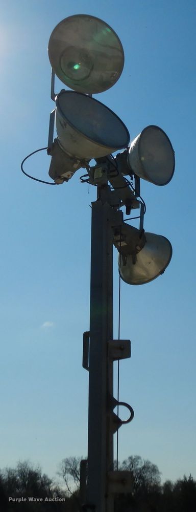 image for item GE9253 Terex Amida light plant