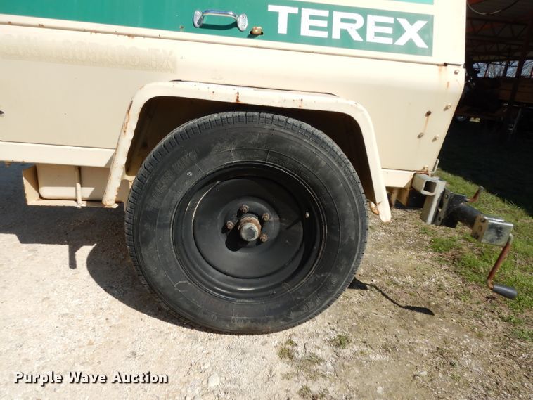 image for item GE9253 Terex Amida light plant