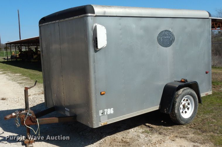 image for item GE9255 1994 Wells TW101 enclosed cargo trailer
