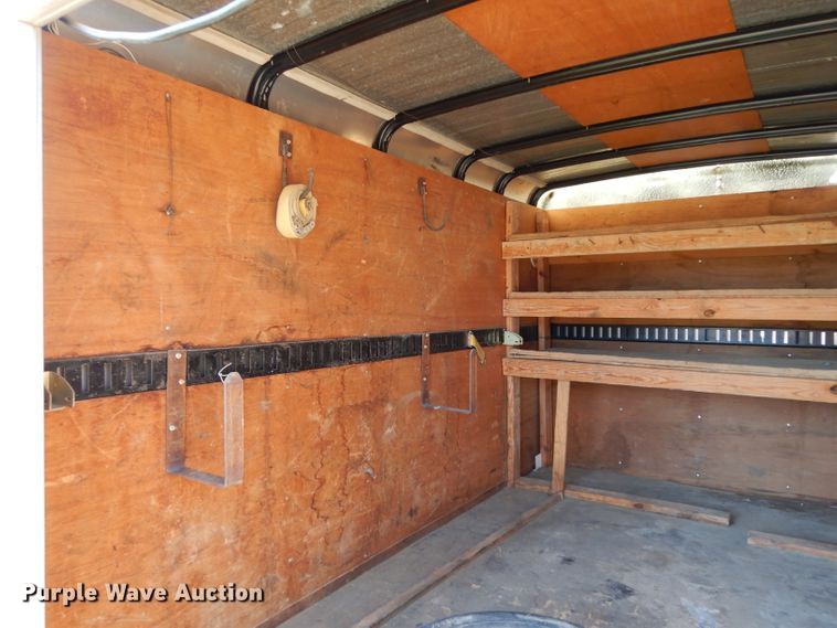 image for item GE9255 1994 Wells TW101 enclosed cargo trailer