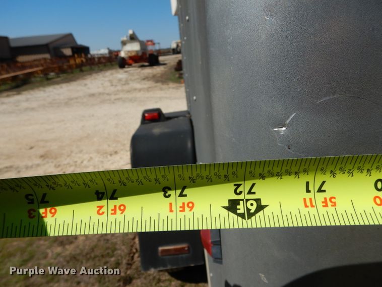 image for item GE9255 1994 Wells TW101 enclosed cargo trailer