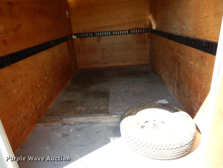 image for item GE9256 1994 Wells TW101 enclosed cargo trailer