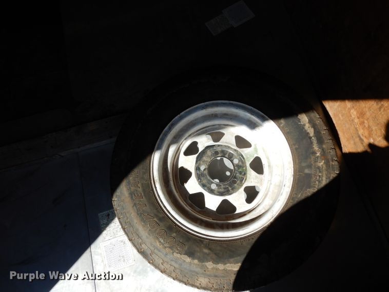 image for item GE9256 1994 Wells TW101 enclosed cargo trailer