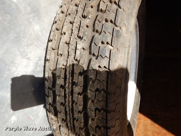 image for item GE9256 1994 Wells TW101 enclosed cargo trailer