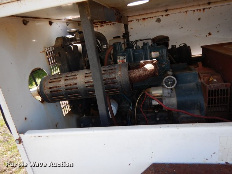 image for item GE9257 Coleman MH4000RKH light plant