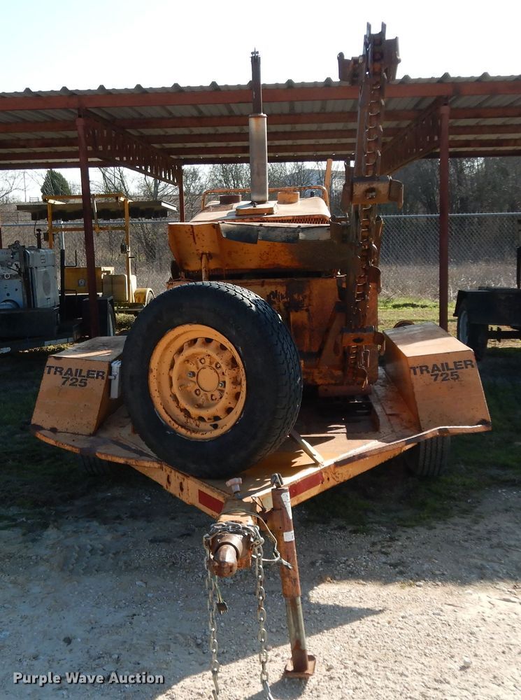 image for item GE9258 1979 Case TF300 trencher