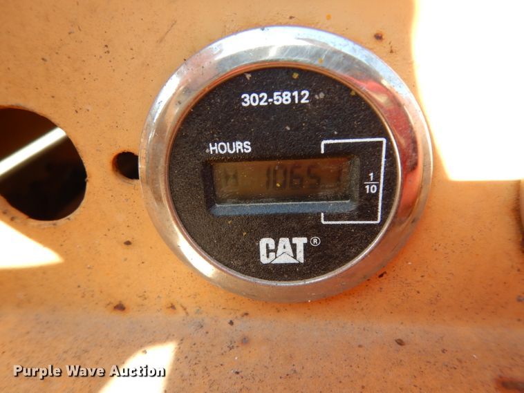 image for item GE9258 1979 Case TF300 trencher