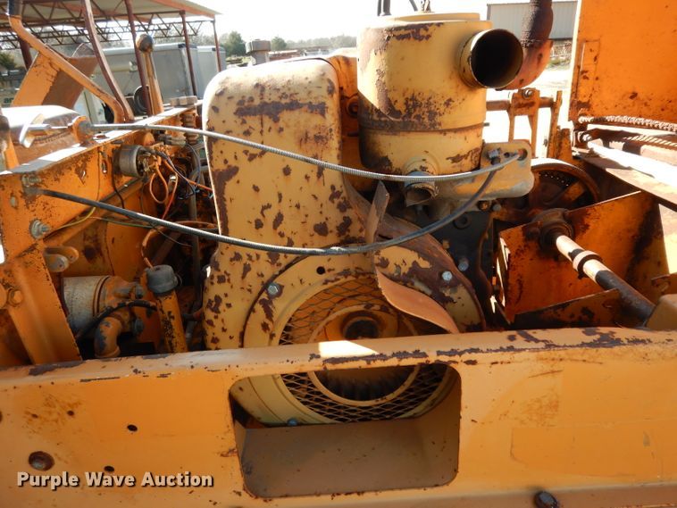 image for item GE9258 1979 Case TF300 trencher