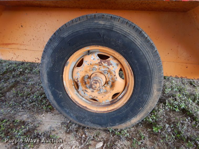 image for item GE9258 1979 Case TF300 trencher