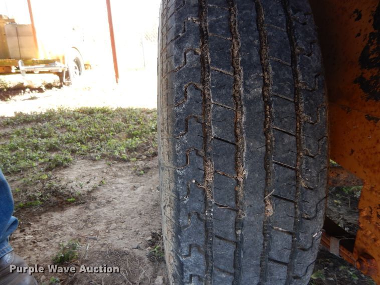 image for item GE9258 1979 Case TF300 trencher