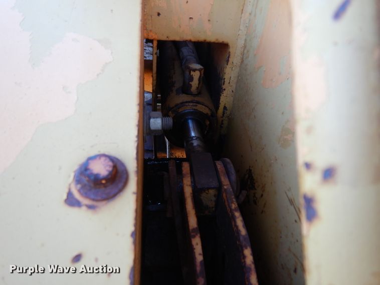 image for item GE9259 1979 Case TF300 trencher