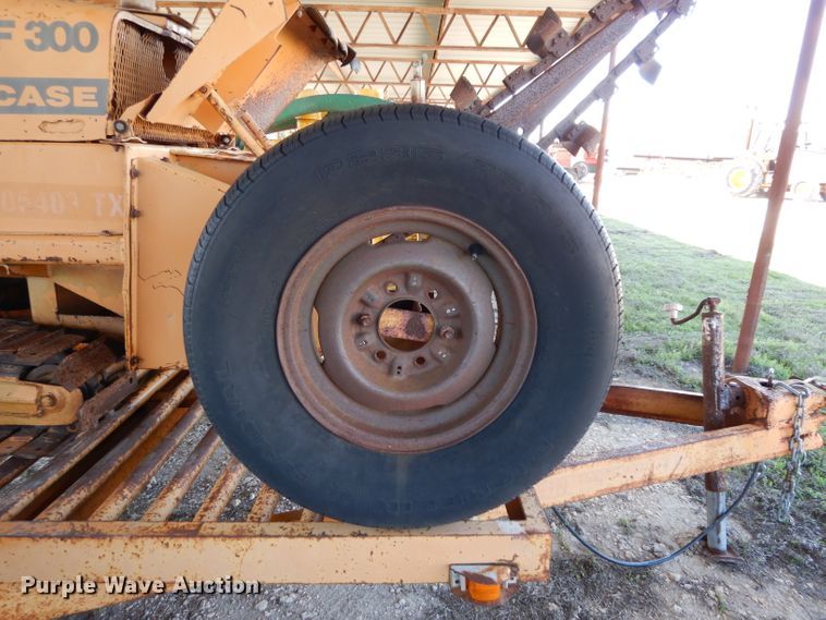 image for item GE9259 1979 Case TF300 trencher