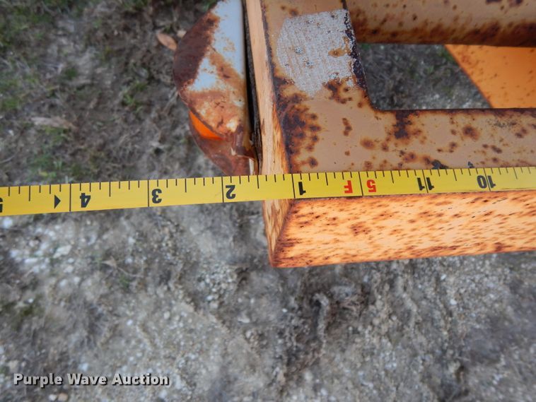 image for item GE9259 1979 Case TF300 trencher