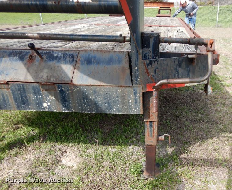 image for item GE9260 1998 shop built equipment trailer