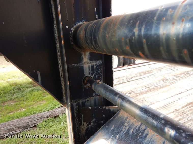 image for item GE9260 1998 shop built equipment trailer