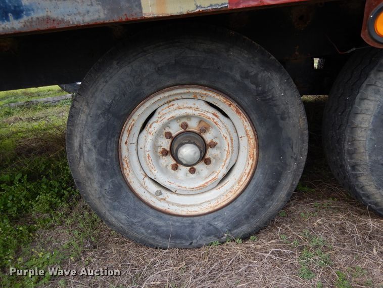 image for item GE9260 1998 shop built equipment trailer