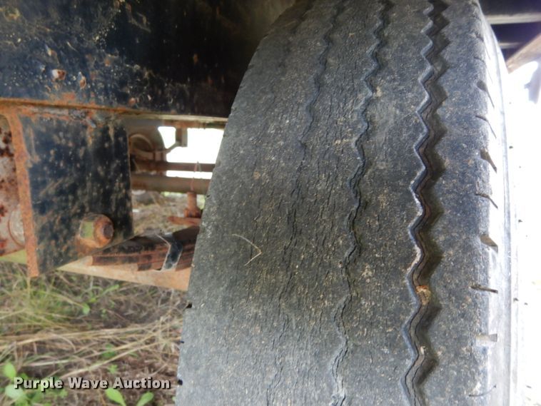 image for item GE9260 1998 shop built equipment trailer