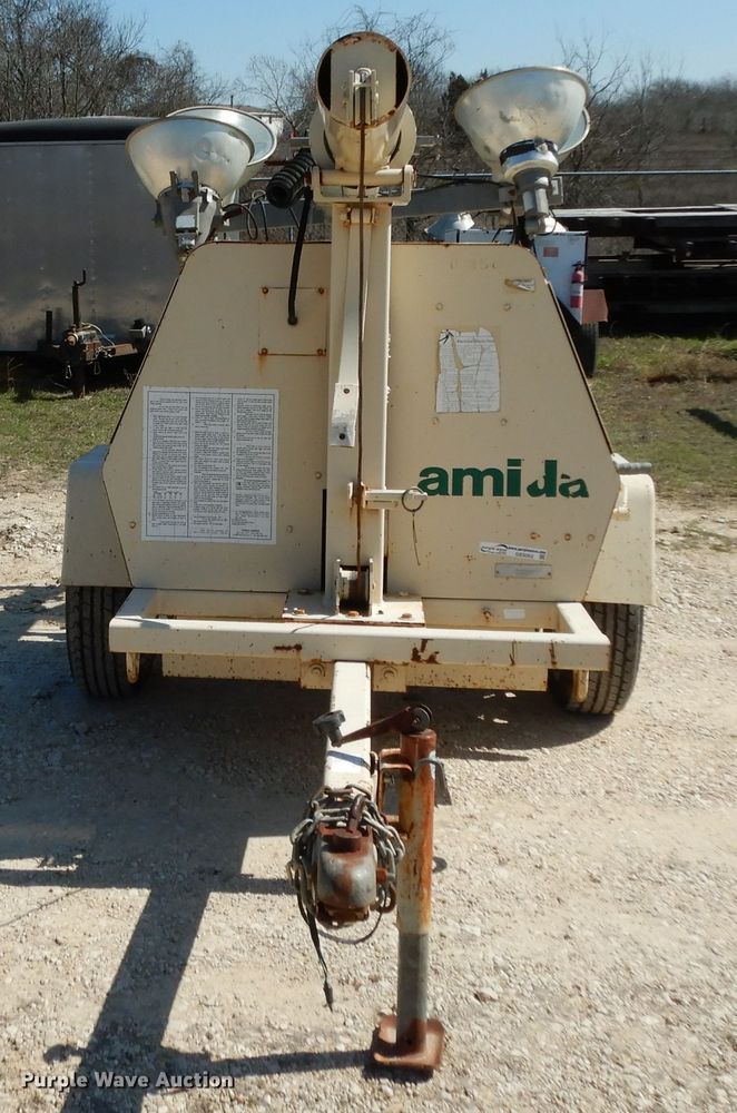 image for item GE9262 1999 Terex Amida AL4000 light plant