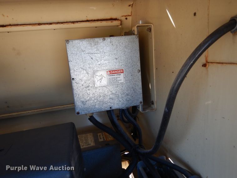 image for item GE9262 1999 Terex Amida AL4000 light plant