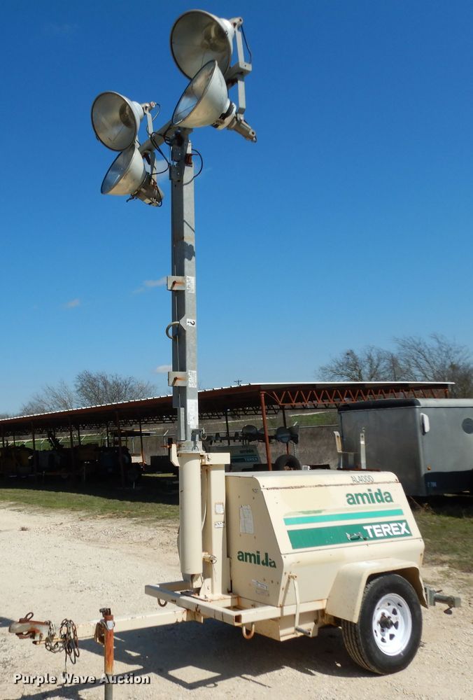 image for item GE9262 1999 Terex Amida AL4000 light plant