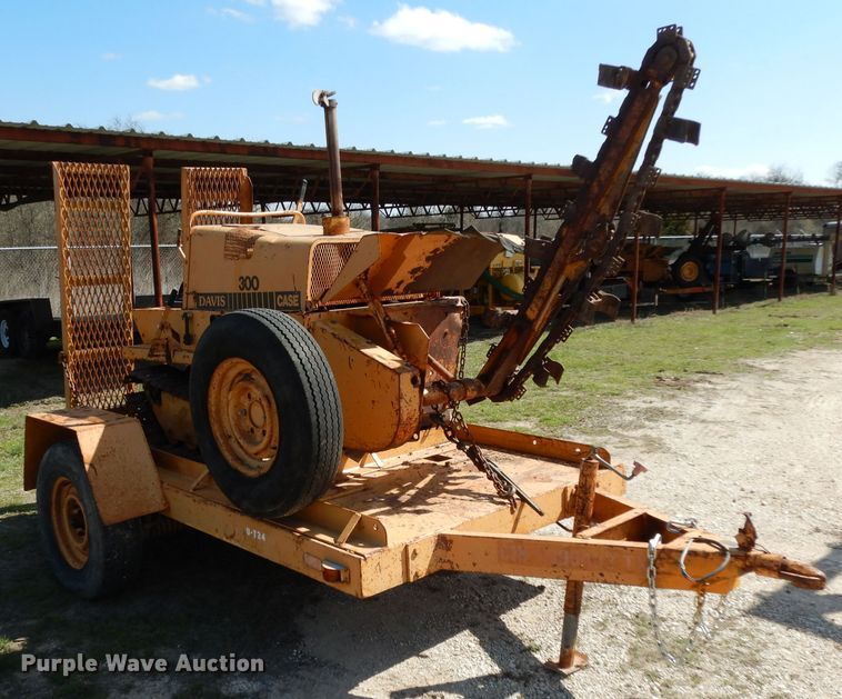 image for item GE9263 Case TF300 trencher