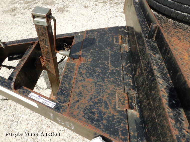 image for item GE9264 Shop built utility trailer