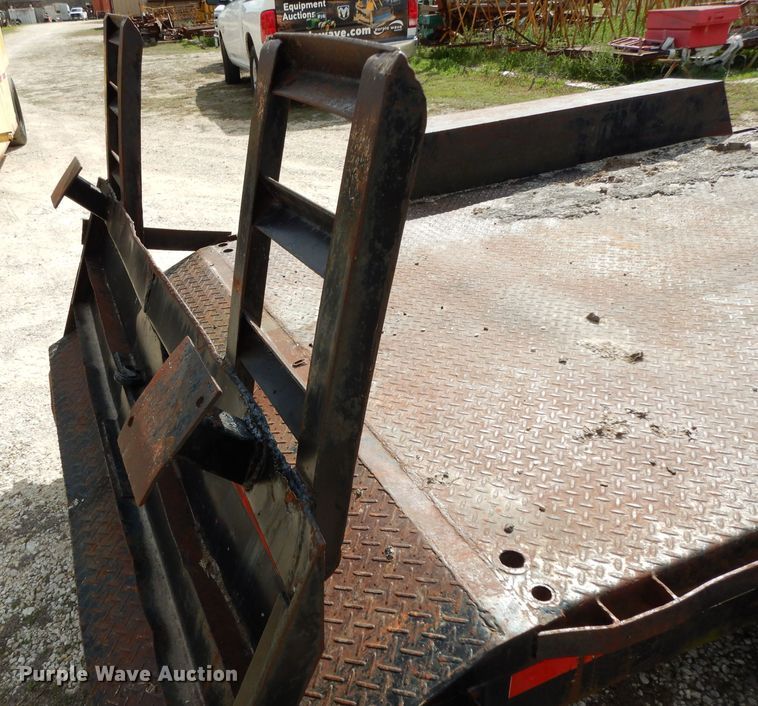 image for item GE9264 Shop built utility trailer