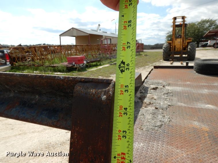 image for item GE9264 Shop built utility trailer