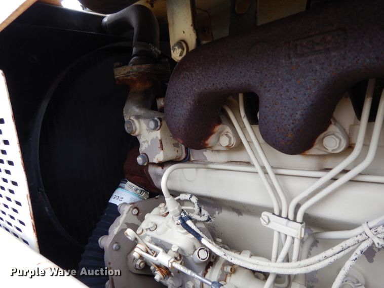 image for item GE9265 1997 Ingersoll Rand SD-40 single drum vibratory roller